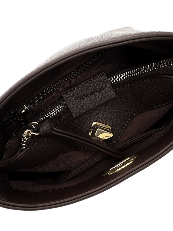 Tamaris Bags - Gladis Pouch S - Mörkbrun handväska i mjuk PU med struktur