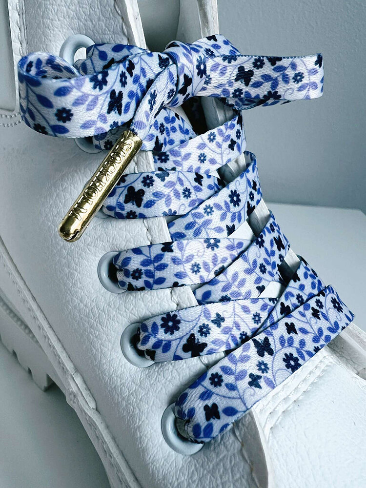 The Shoelace Brand - Blå fjärilsmönstrade skoband