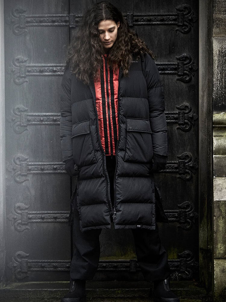 Tretorn - Shelter Jacket Ws - Svart fodrad täckkappa