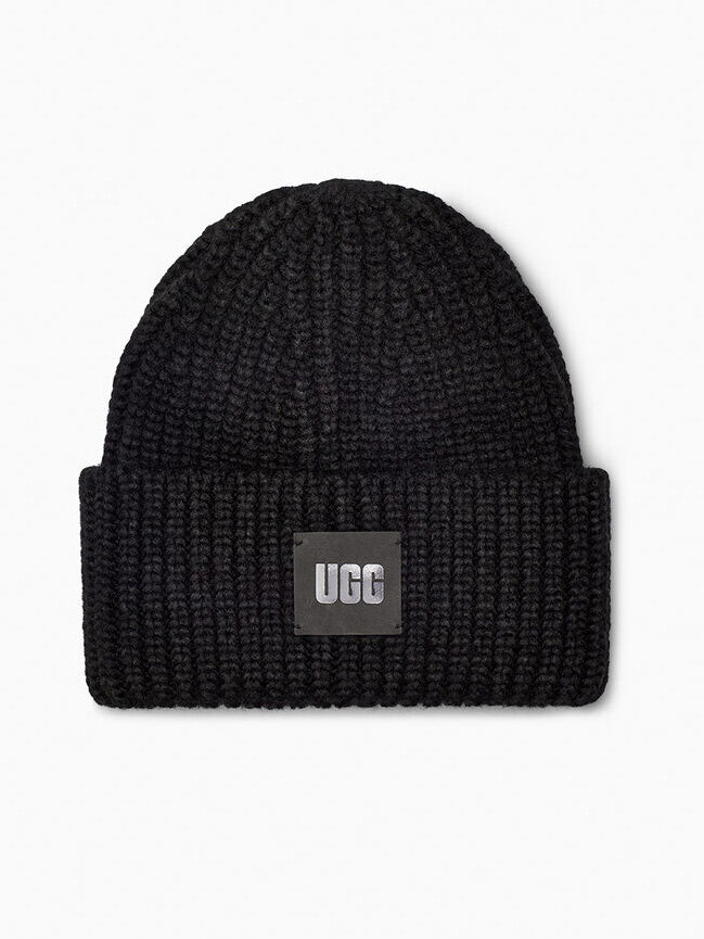 UGG - W Chunky Rib Beanie - Svart ribbstickad mössa