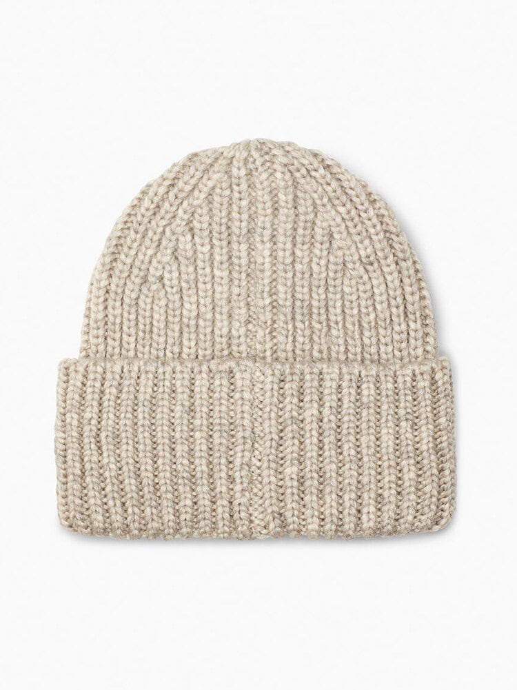 UGG - W Chunky Rib Beanie - Grå ribbstickad mössa