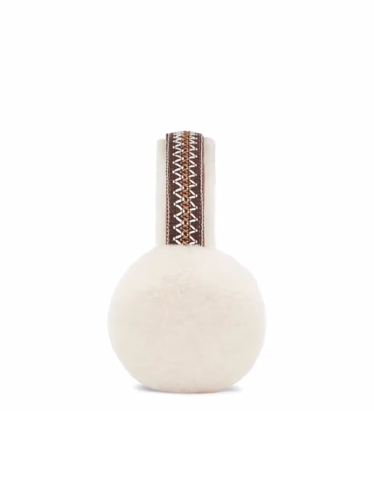 UGG - W Tasman Sheepskin Earmuff - Vita öronmuffar i fårskinn